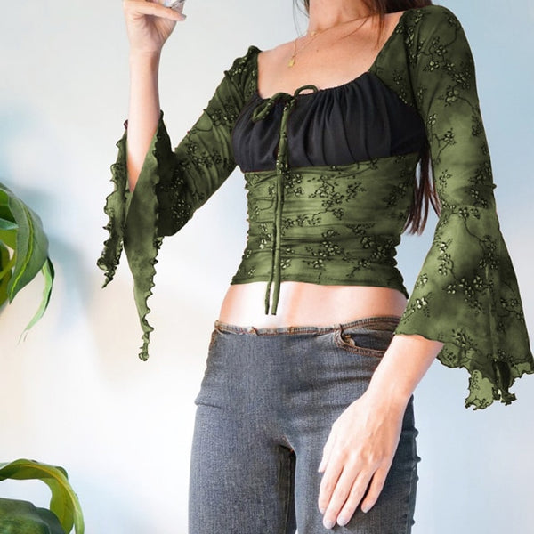 Floral Knitted Crop Top - Let's Be Gothic
